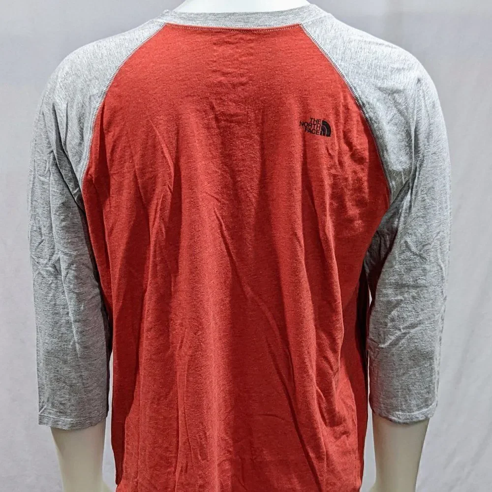 ‎North Face Baseball T shirt